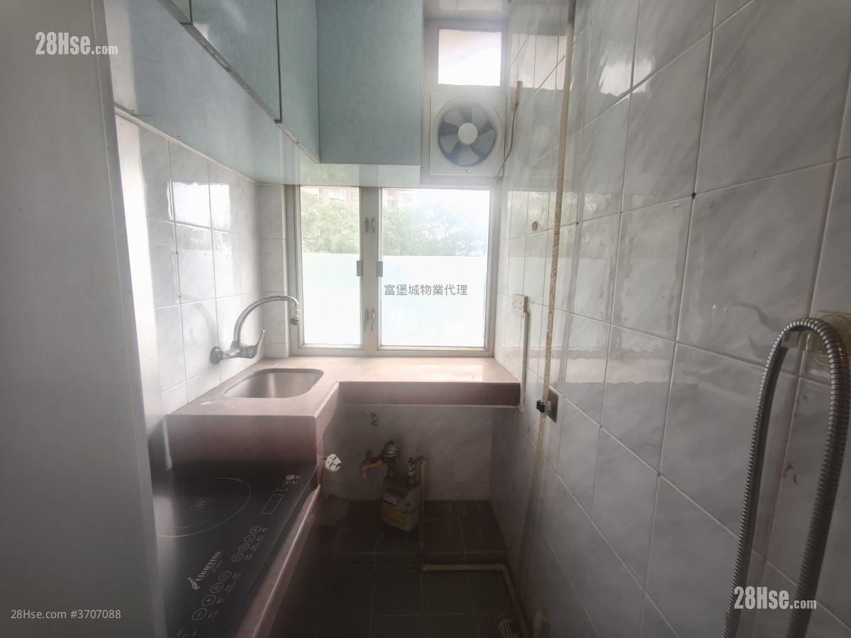 廣源邨 售盤 開放式間隔 , 1 浴室 217 平方呎