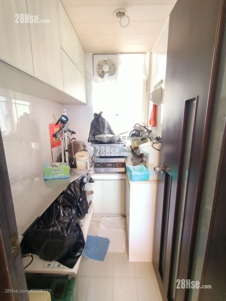 德丰大厦 售盘 2 房 , 1 浴室 335 平方尺