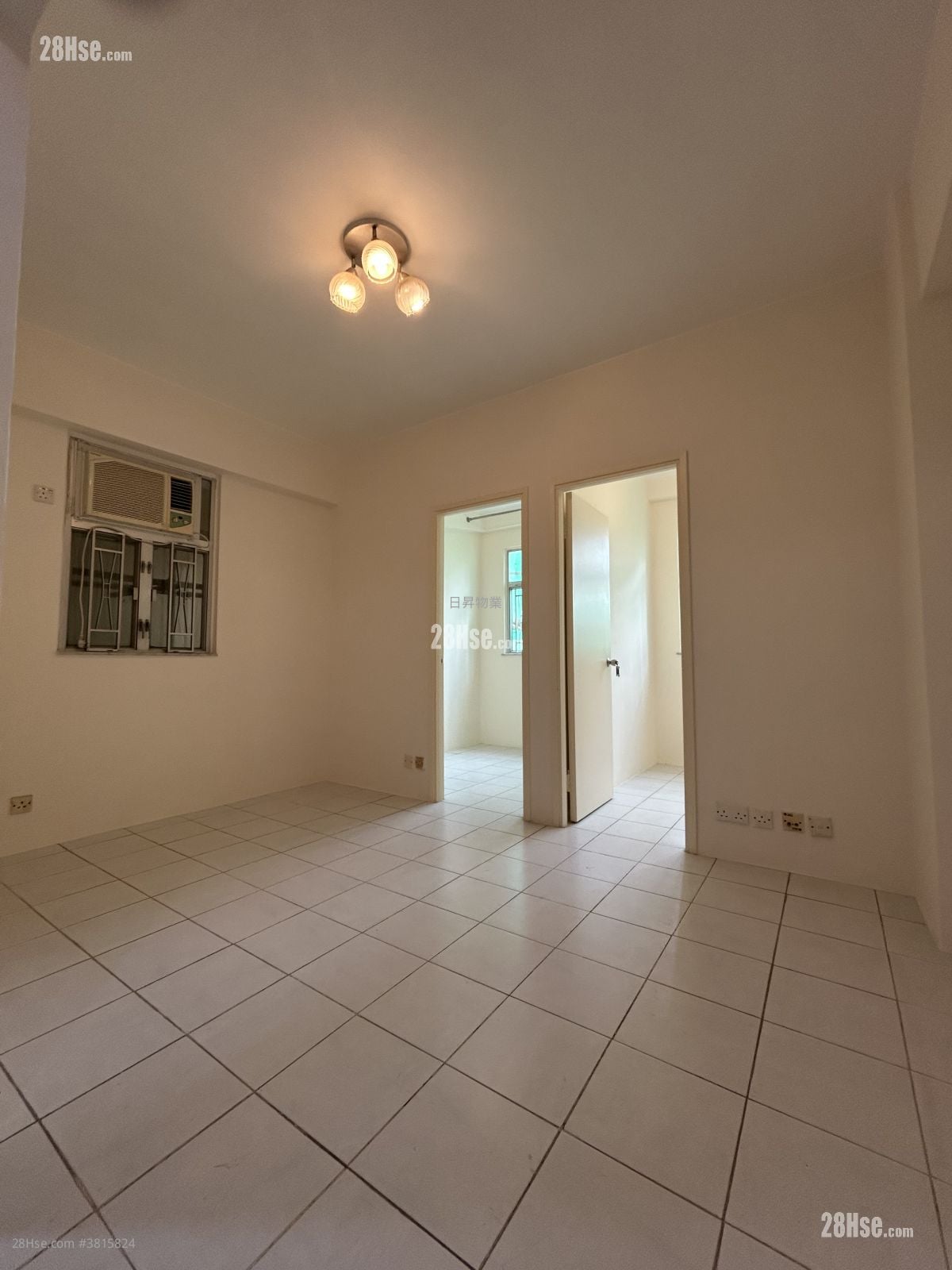 丽湾大厦 租盘 2 房 363 平方尺