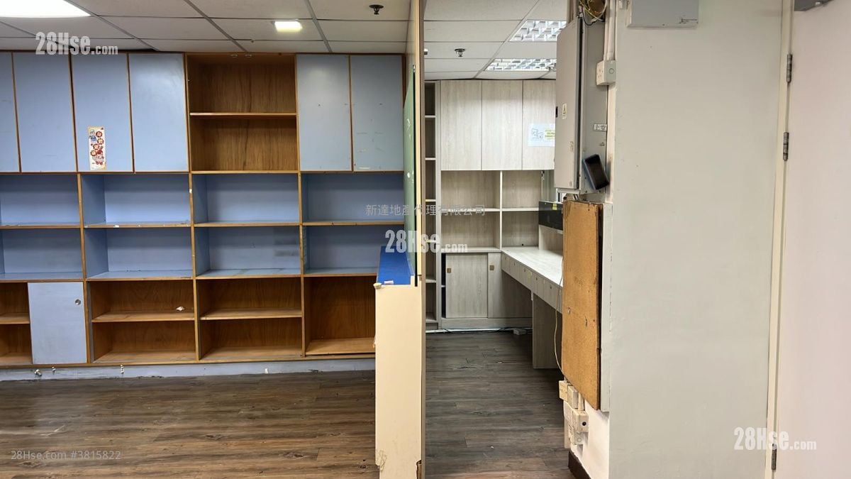 元朗市中心 租盘 5+ 房 , 3 厕所 4,000 平方尺