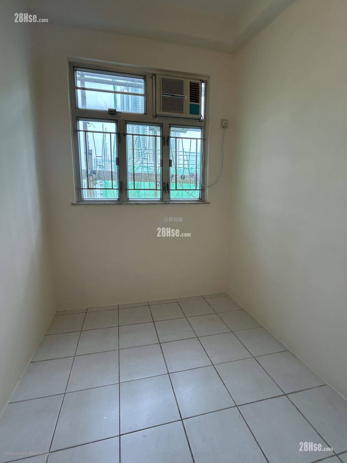 丽湾大厦 租盘 2 房 363 平方尺