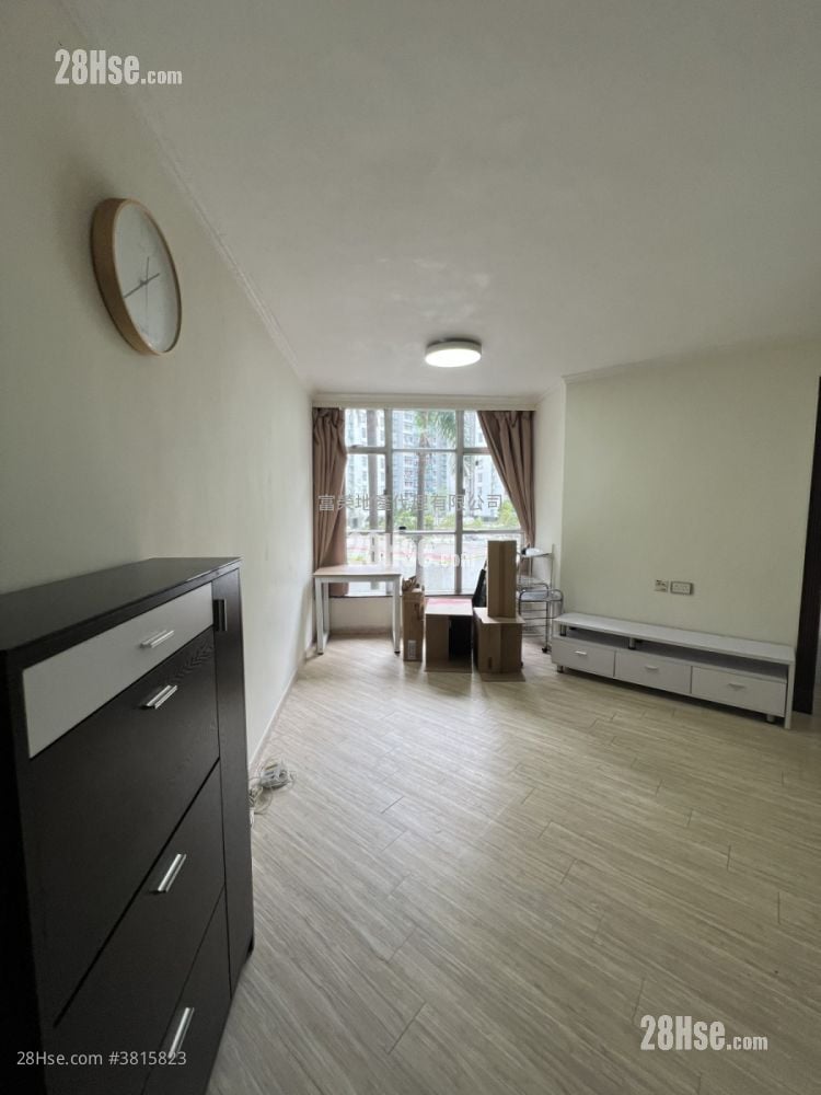 Whampoa Garden Rental 3 Bedrooms , 1 Bathroom 639 ft²