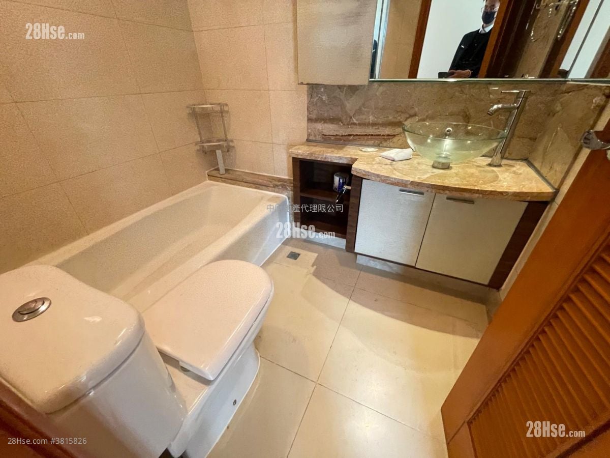 Chelsea Court Rental 2 Bedrooms , 1 Bathroom 469 ft²