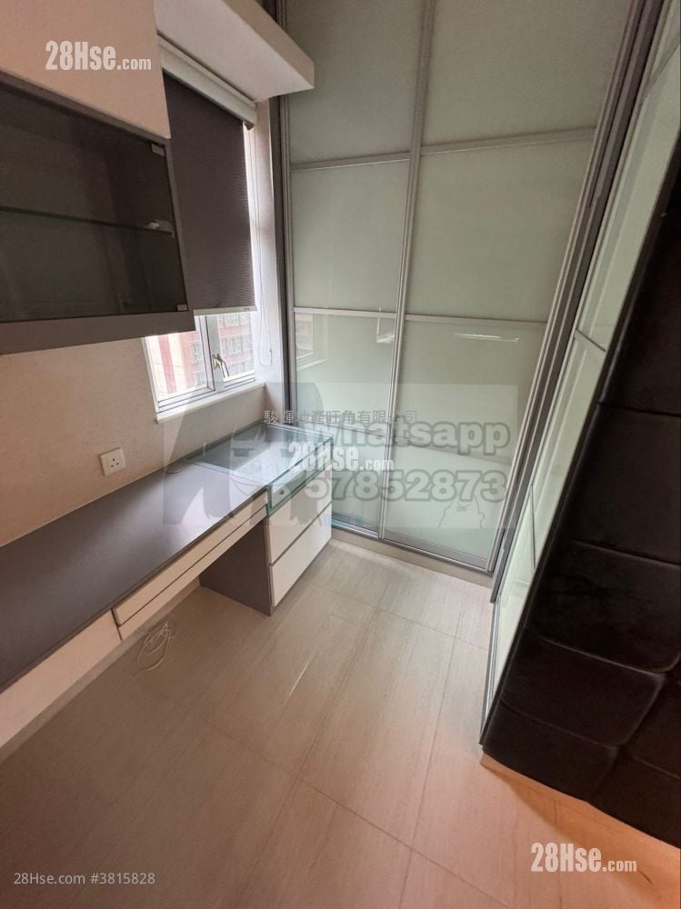 Kam Fai Building Sell 1 Bedroom , 1 Bathroom 340 ft²