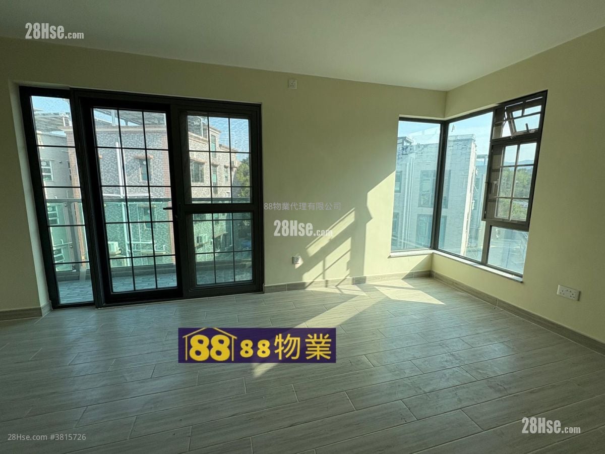 粉岭村屋 租盘 3 房 , 2 浴室 700 平方尺