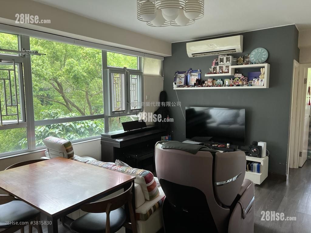 Hong Kong Garden Sell 2 Bedrooms , 1 Bathroom 536 ft²