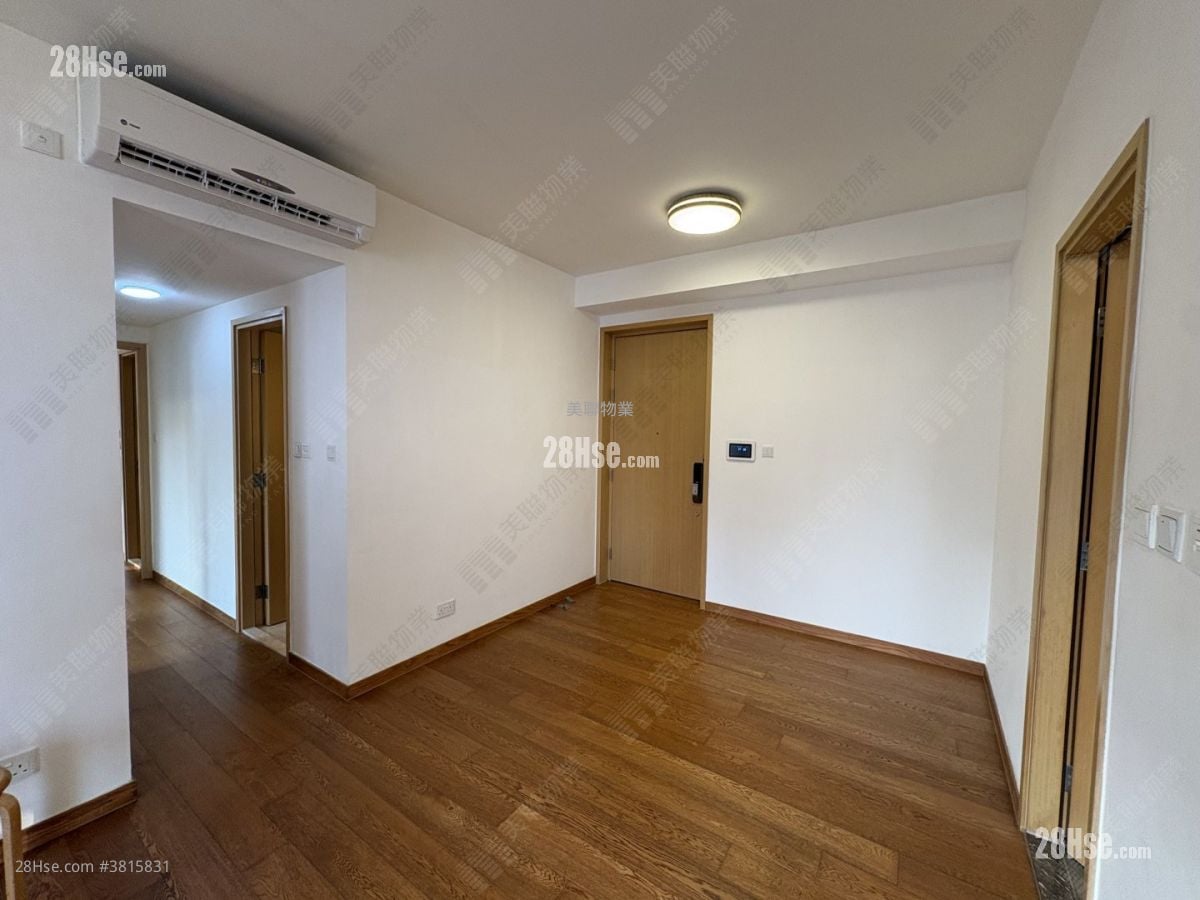 The Papillons Sell 3 Bedrooms , 2 Bathrooms 773 ft²