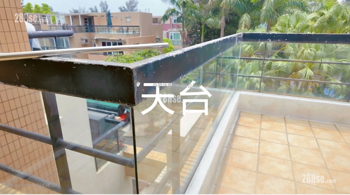 Royal Palms Sell 4 Bedrooms