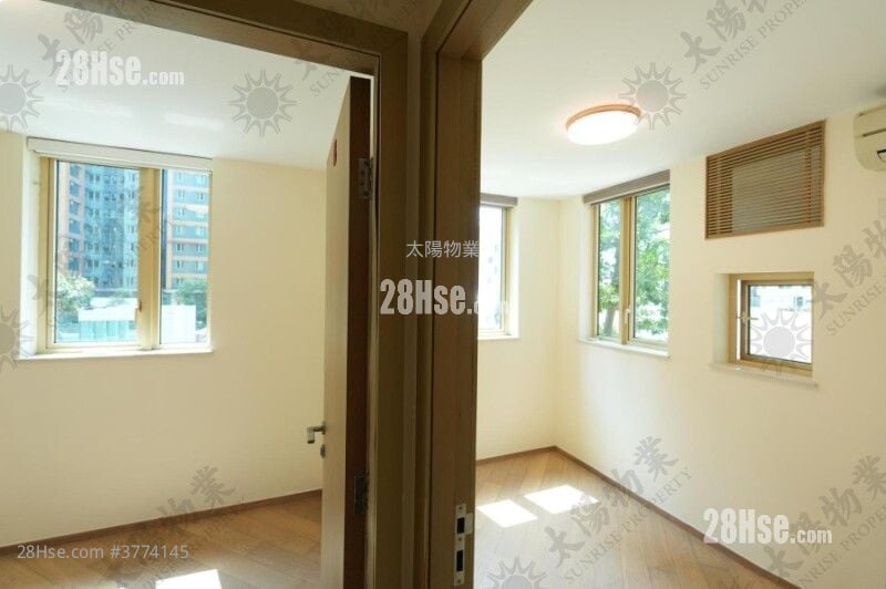 Harbour Place Sell 3 Bedrooms 591 ft²