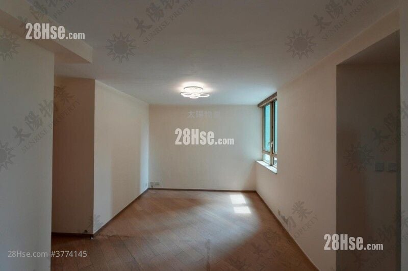 Harbour Place Sell 3 Bedrooms 591 ft²