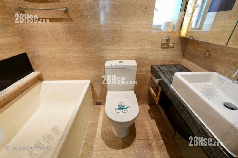 Harbour Place Sell 3 Bedrooms 591 ft²