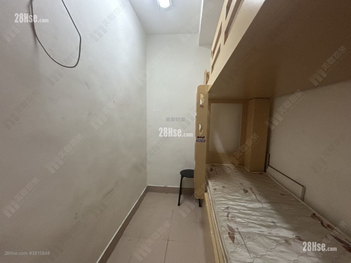 Beverly Villas Rental 1,211 ft²