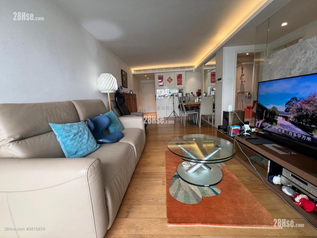 鯉景灣 售盤 3 房 , 2 浴室 797 平方呎