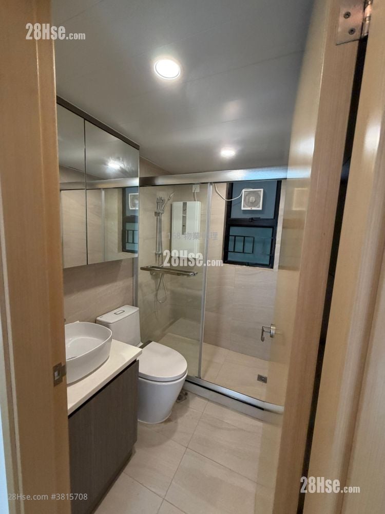 殷樺花園 租盤 797 平方呎