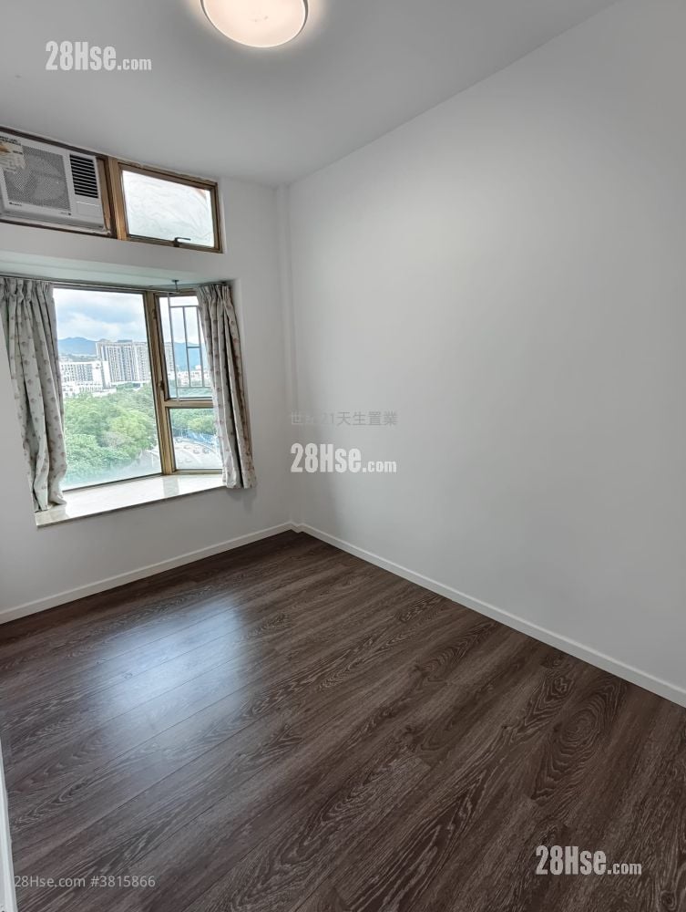 Hong Kong Gold Coast Rental 3 Bedrooms , 2 Bathrooms 680 ft²