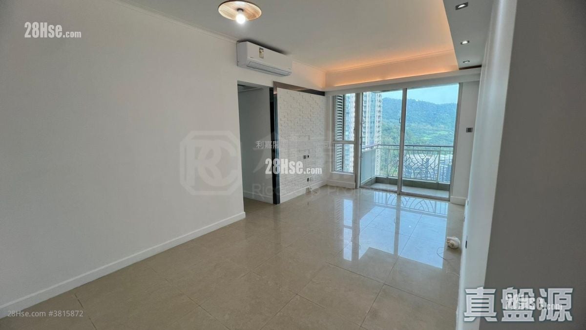 The Capitol Rental 3 Bedrooms , 2 Bathrooms 680 ft²