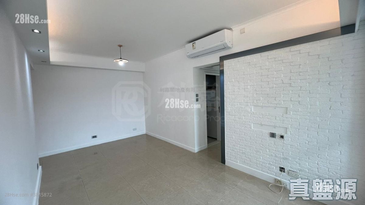 The Capitol Rental 3 Bedrooms , 2 Bathrooms 680 ft²