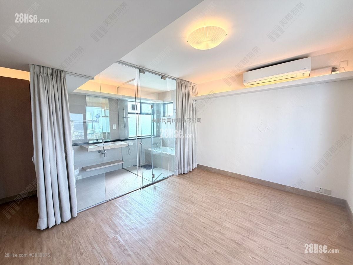 愚園 售盤 4 房 , 3 浴室 2,135 平方呎