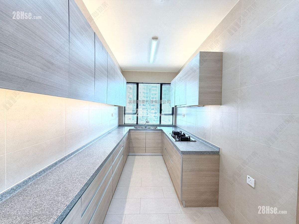 愚園 售盤 4 房 , 3 浴室 2,135 平方呎