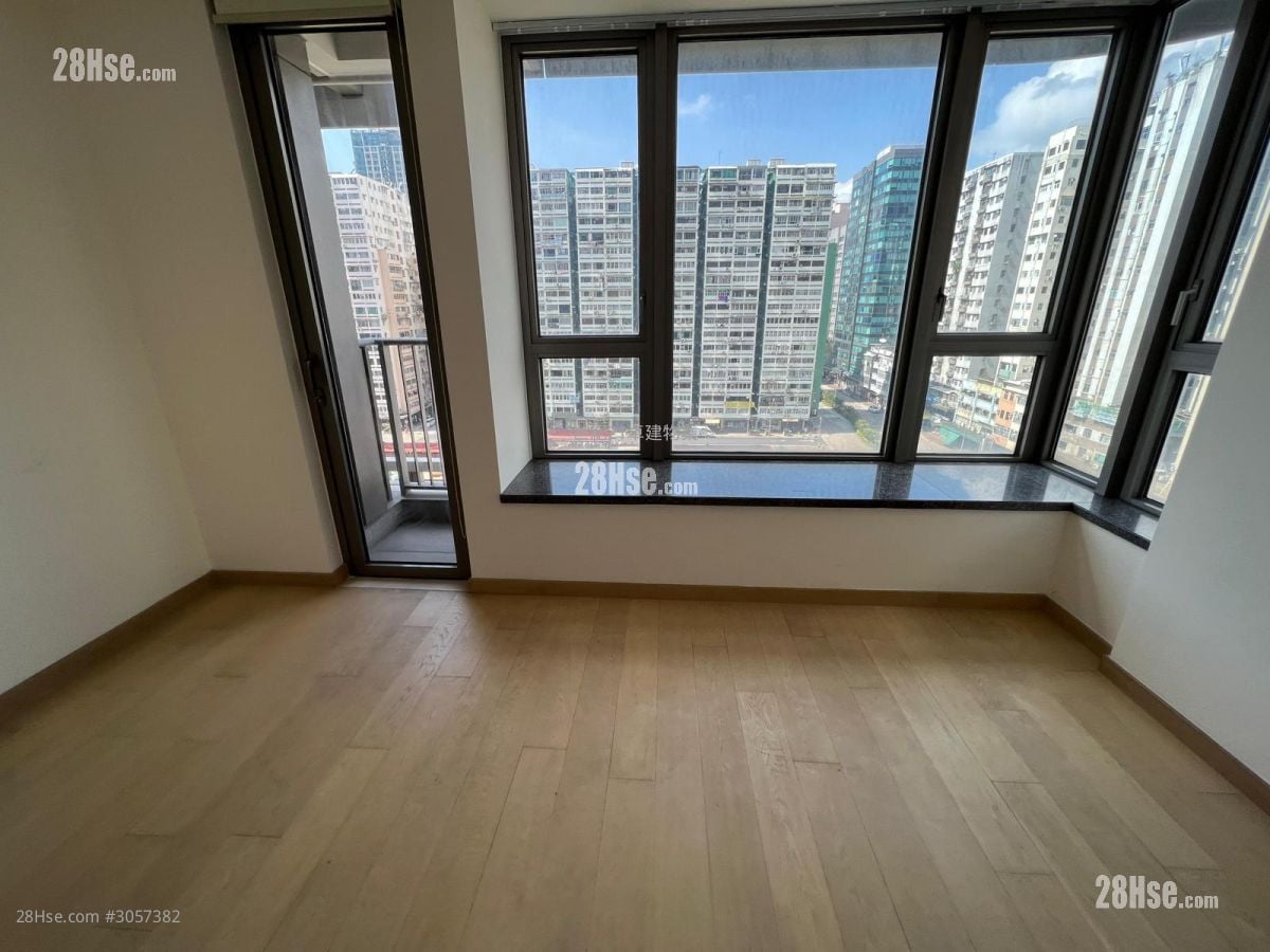 The Austin Sell 2 Bedrooms , 1 Bathroom 529 ft²
