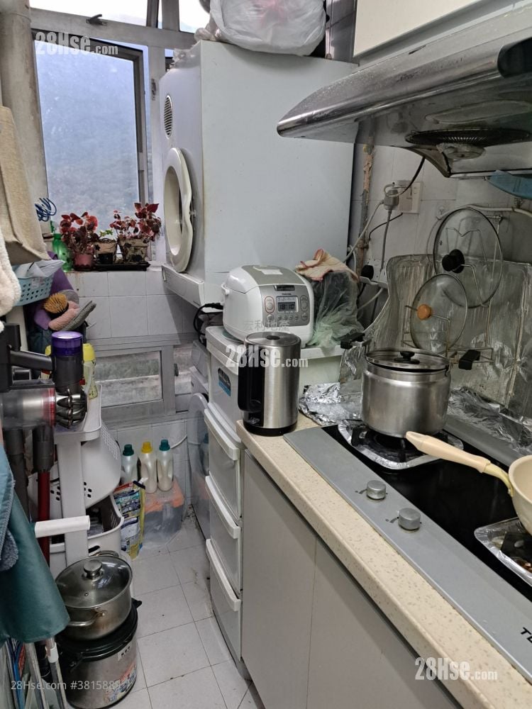 景翠苑 售盤 3 房 , 1 浴室 538 平方呎