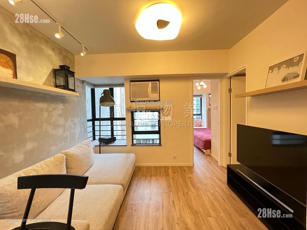 The Valley View Rental 2 Bedrooms , 1 Bathroom 426 ft²