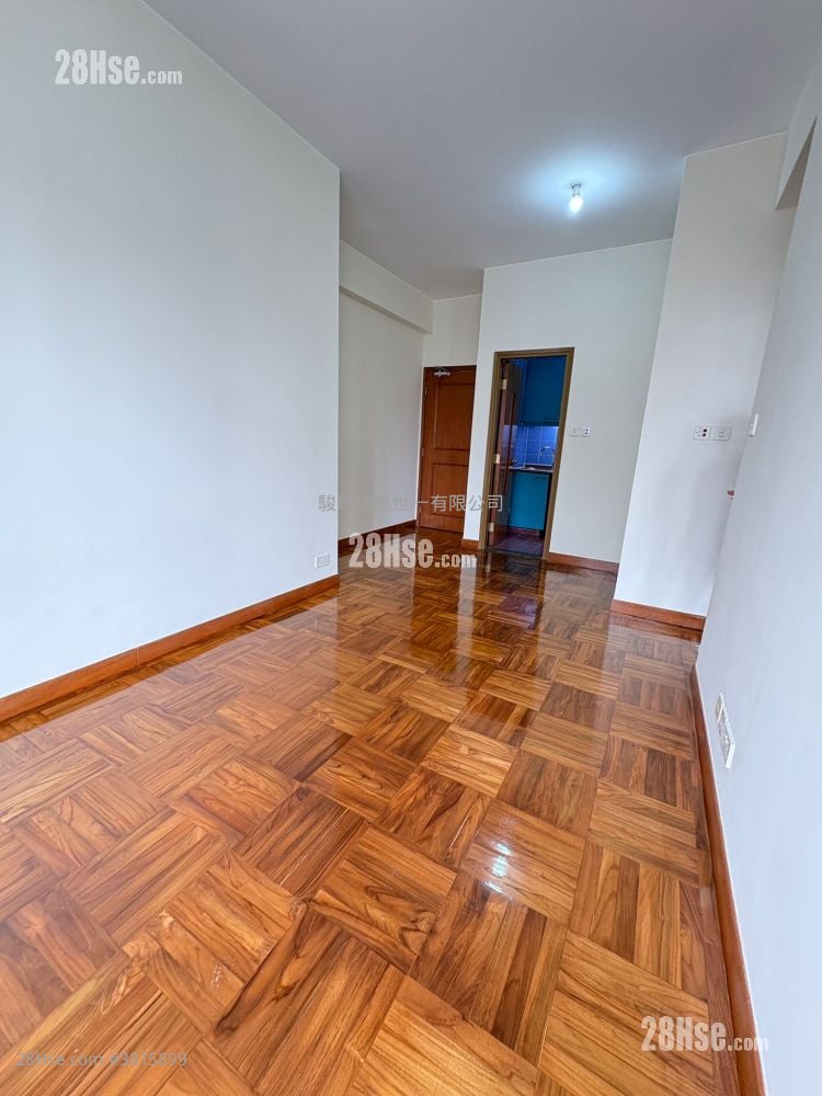 Liberty Mansion Rental 2 Bedrooms , 1 Bathroom 424 ft²