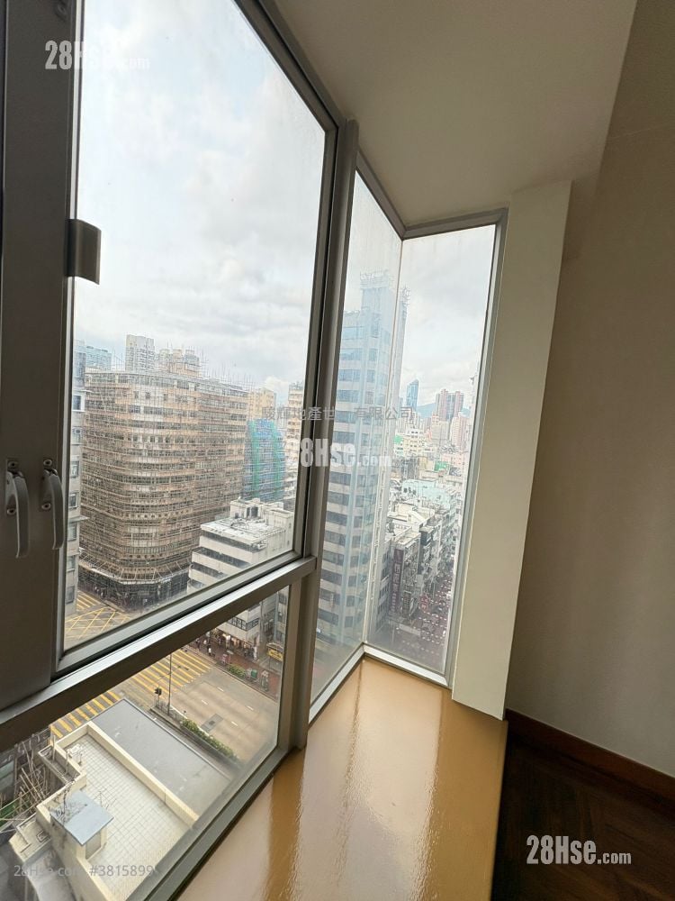 Liberty Mansion Rental 2 Bedrooms , 1 Bathroom 424 ft²