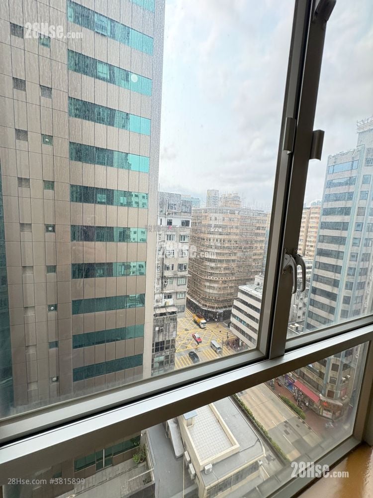 Liberty Mansion Rental 2 Bedrooms , 1 Bathroom 424 ft²