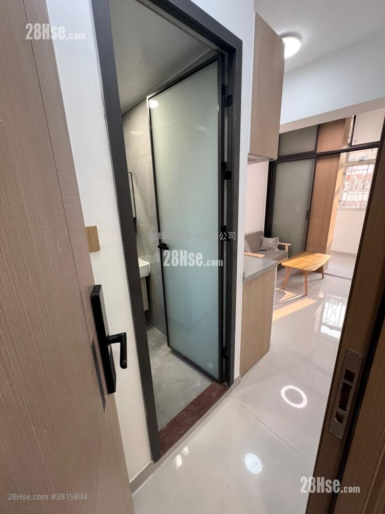 Lee Wah Building Rental 1 Bedroom , 1 Bathroom 620 ft²
