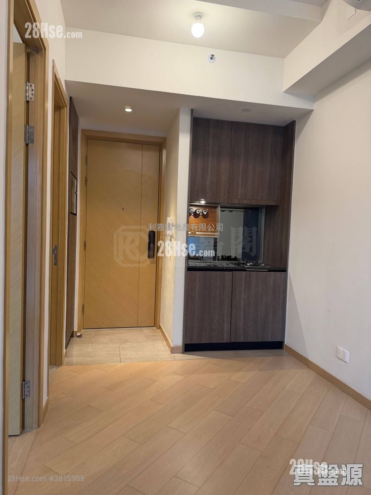 翰林峰 租盘 1 房 , 1 浴室 294 平方尺