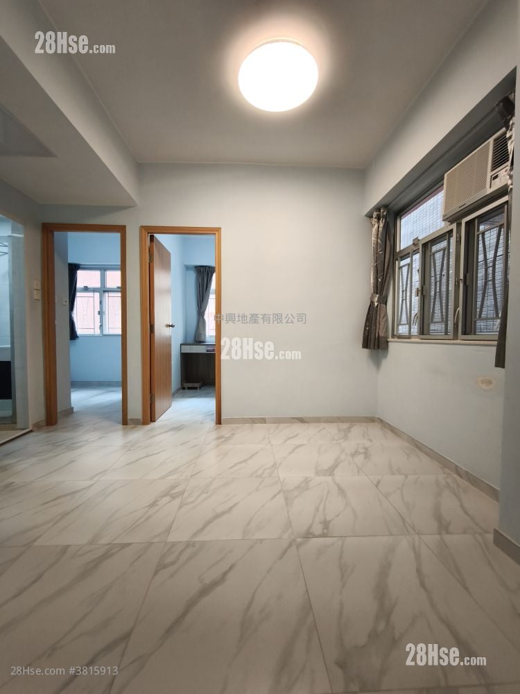 Parkes Mansion Rental 2 Bedrooms , 1 Bathroom 348 ft²