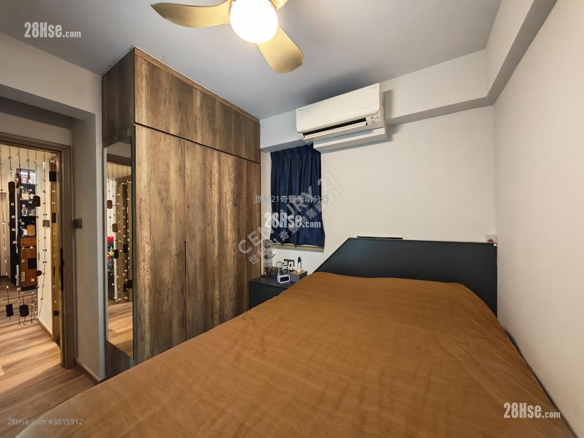 Dawning Views Sell 2 Bedrooms , 1 Bathroom 439 ft²