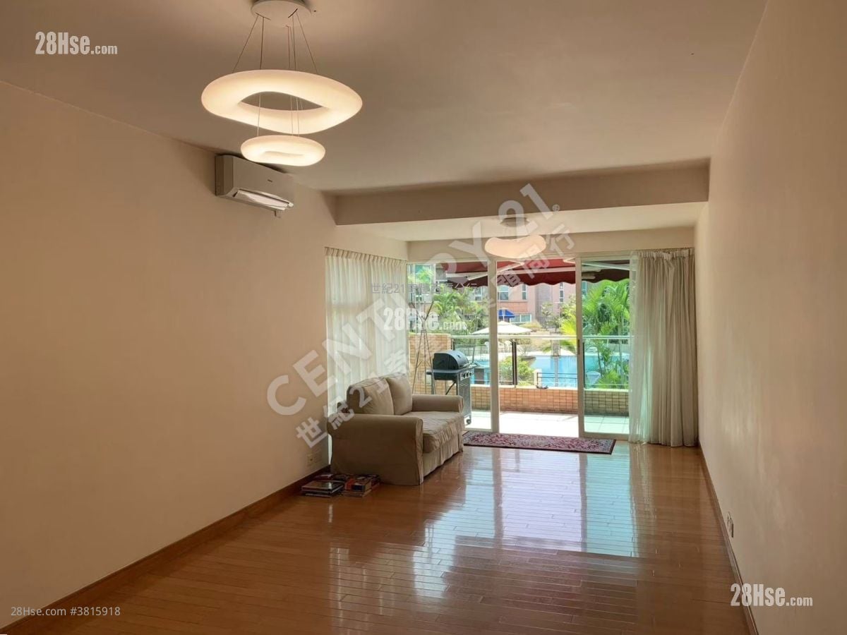 Costa Bello Sell 3 Bedrooms , 2 Bathrooms 916 ft²