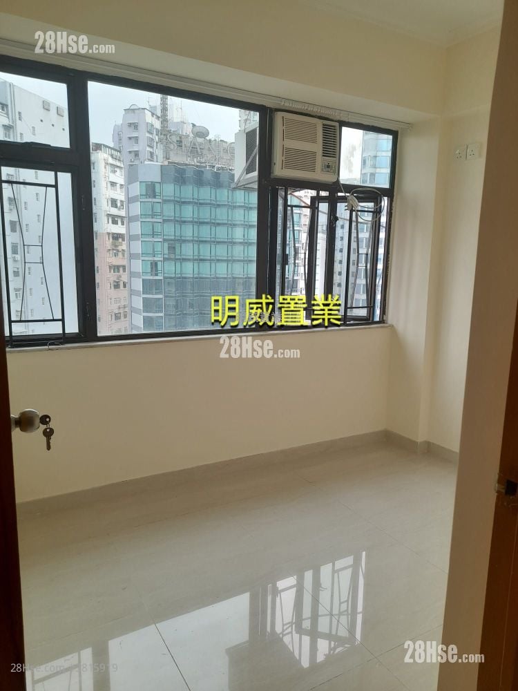 艺兴大厦 售盘 3 房 525 平方尺