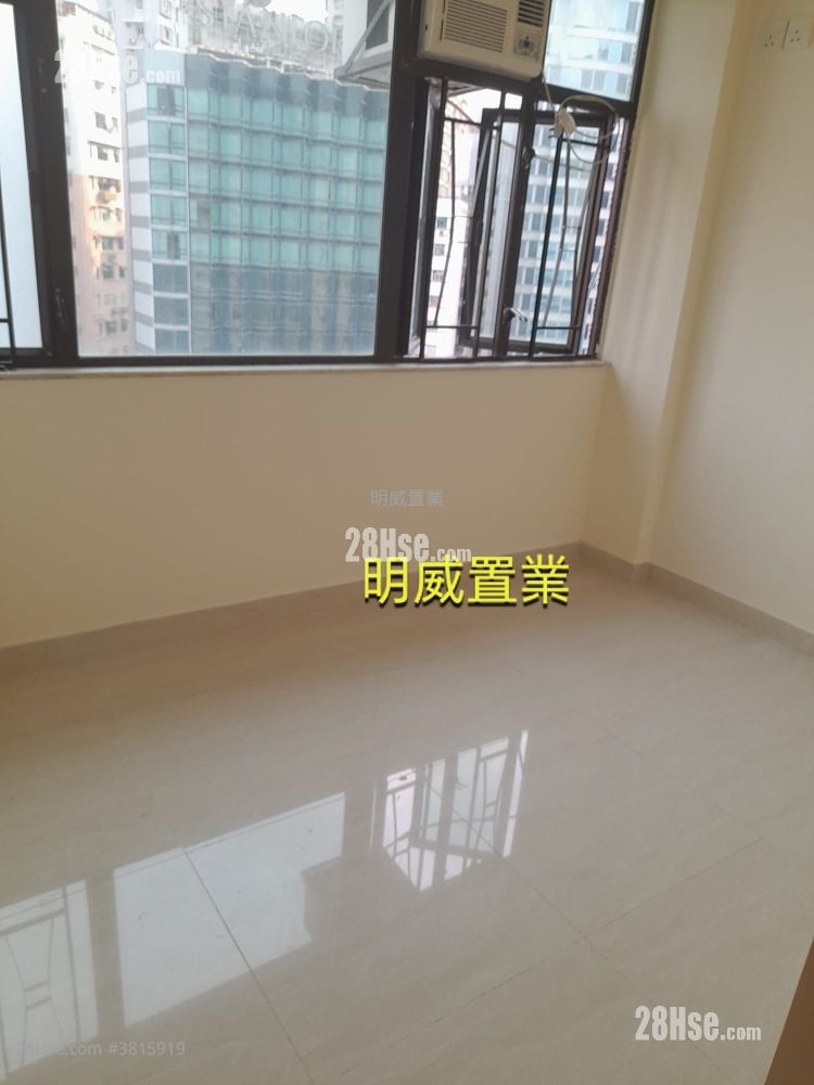 艺兴大厦 售盘 3 房 525 平方尺