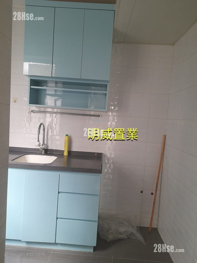 艺兴大厦 售盘 3 房 525 平方尺