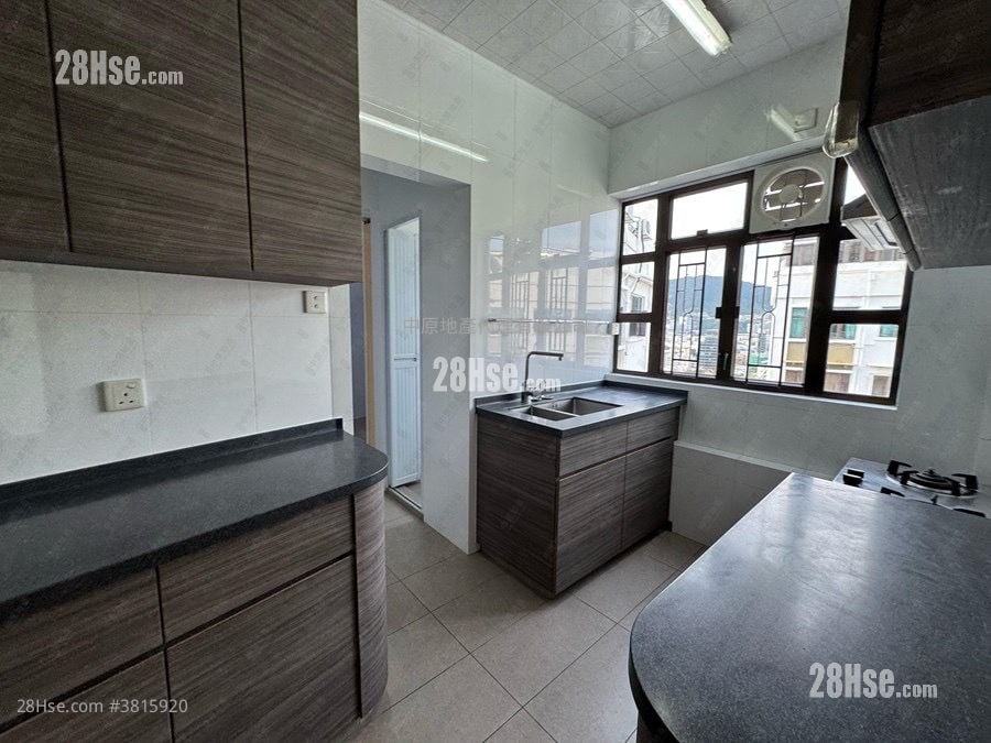 鼎峰大廈 售盤 3 房 1,173 平方呎