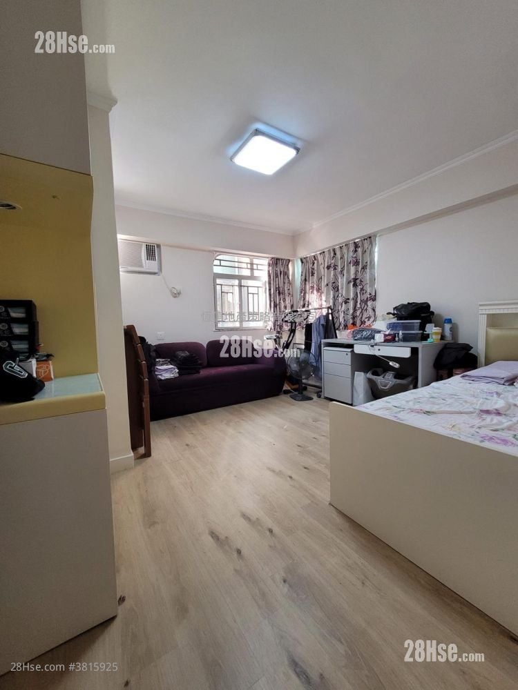 村屋 售盘 4 房 , 2 浴室 1,400 平方尺