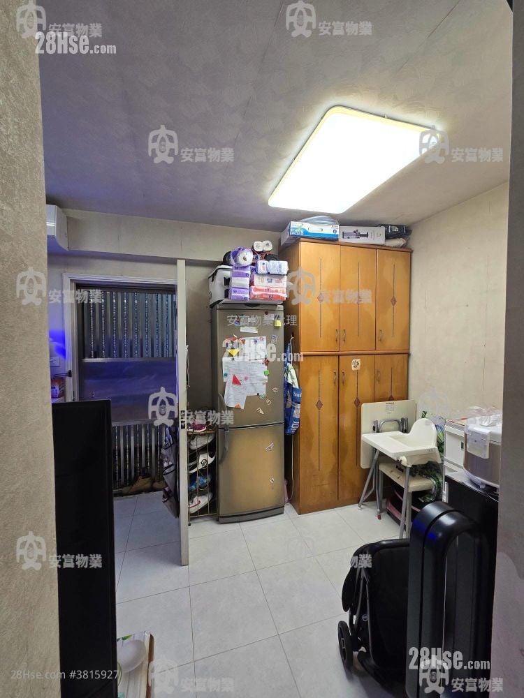 八号花园 售盘 2 房 , 1 浴室 431 平方尺