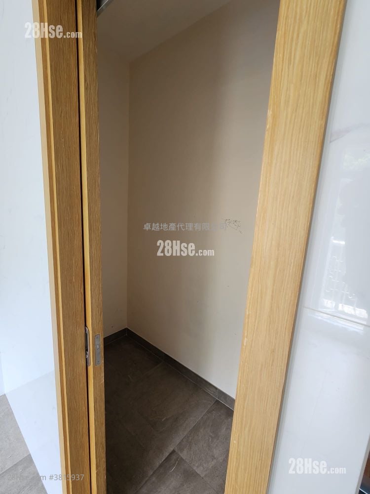 金龙大厦 租盘 3 房 , 2 浴室 1,143 平方尺