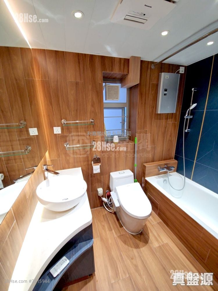 维景湾畔 售盘 2 房 , 1 浴室 516 平方尺