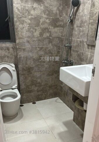 荟点 租盘 240 平方尺