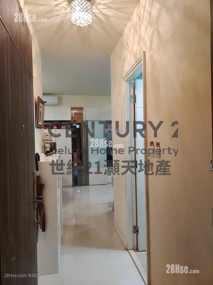 Mont Vert Sell 3 Bedrooms , 3 Bathrooms 849 ft²