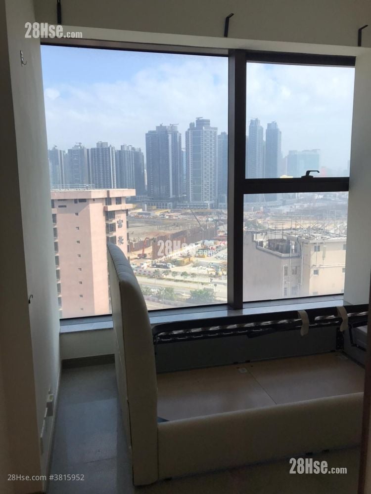 Ava55 Sell Studio , 1 Bathroom 166 ft²