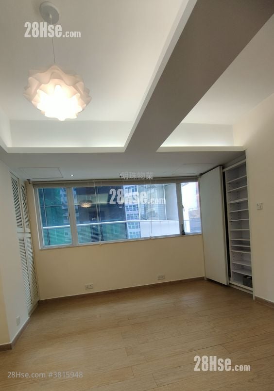 Man Hee Mansion Sell 1 Bedroom , 1 Bathroom 336 ft²