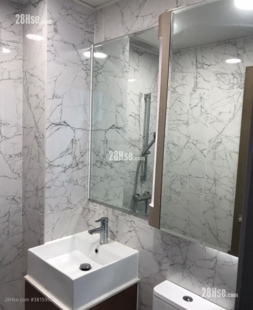 Ava55 Sell Studio , 1 Bathroom 166 ft²