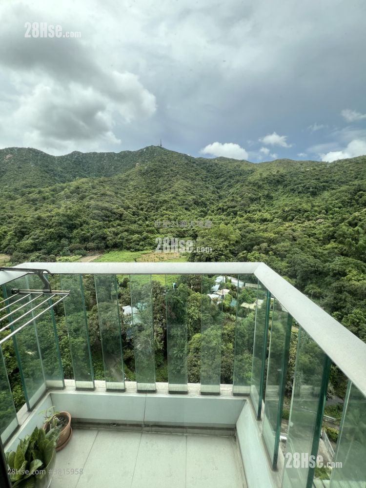 Mont Vert Sell 3 Bedrooms , 3 Bathrooms 750 ft²