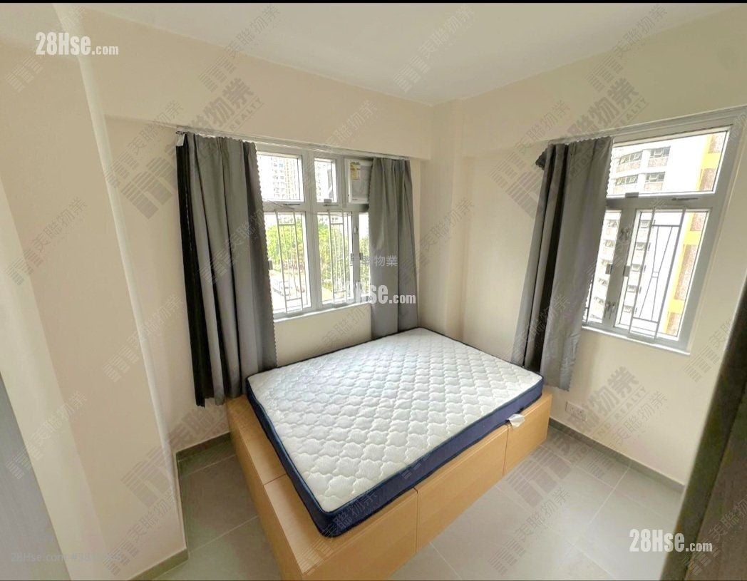 Southern Building Sell 2 Bedrooms , 1 Bathroom 405 ft²