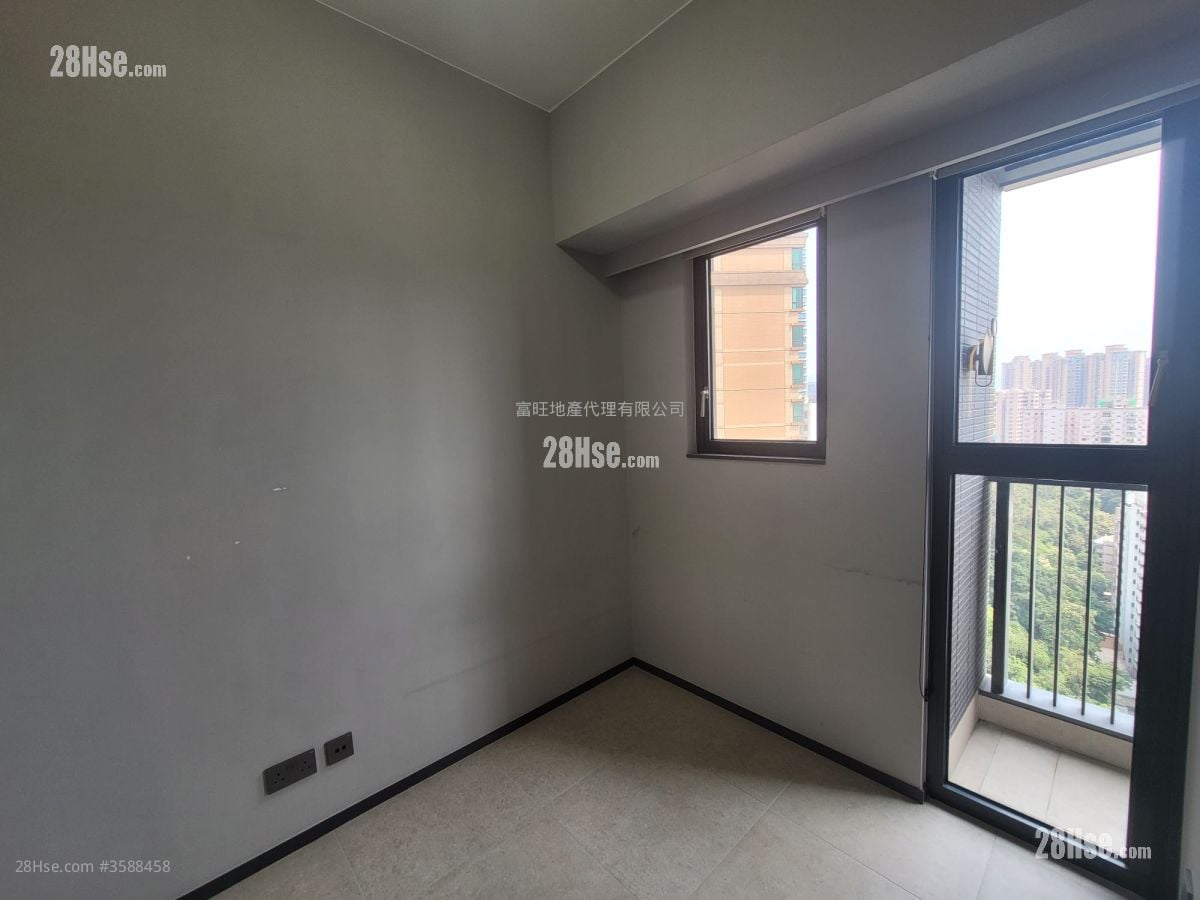 瑧桦 租盘 1 房 , 1 浴室 288 平方尺